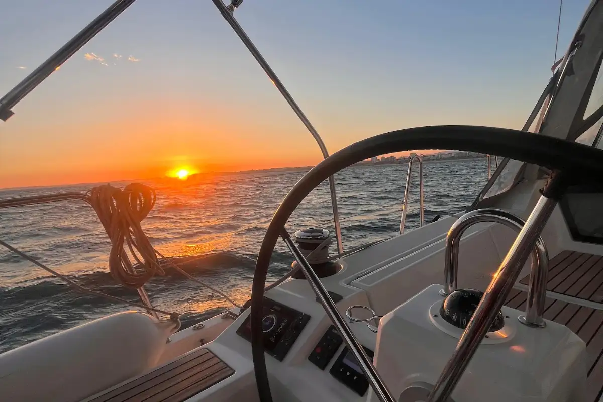 Beneteau Oceanis 41.1 – Portimão 5