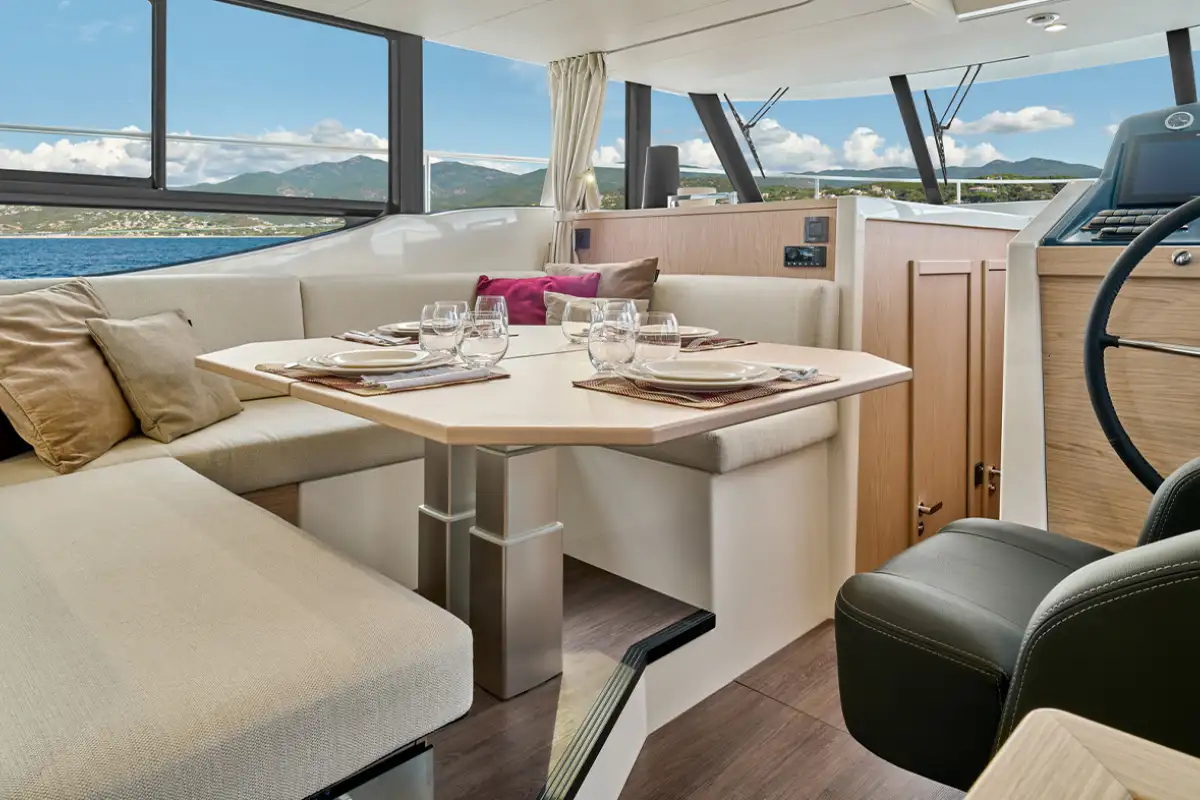 Beneteau Swift Trawler 48 – Portimão 8